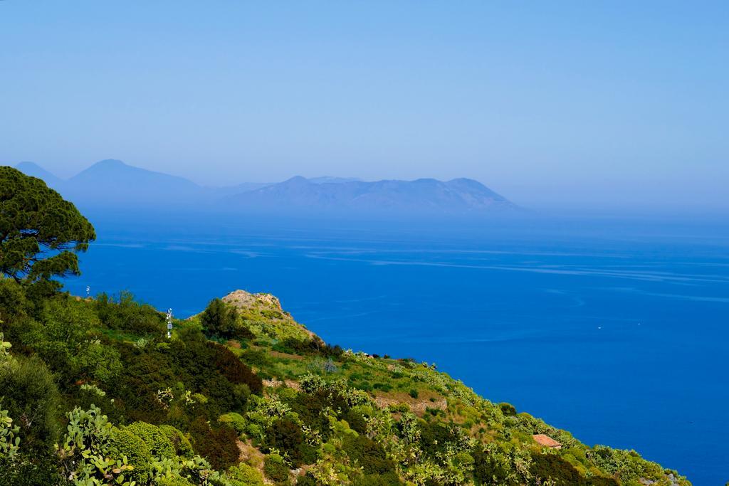Villa Agriturismo Aiolia - Panorama Eolie Mongiove Exterior foto